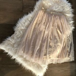 Chicwish nude tulle pearl skirt